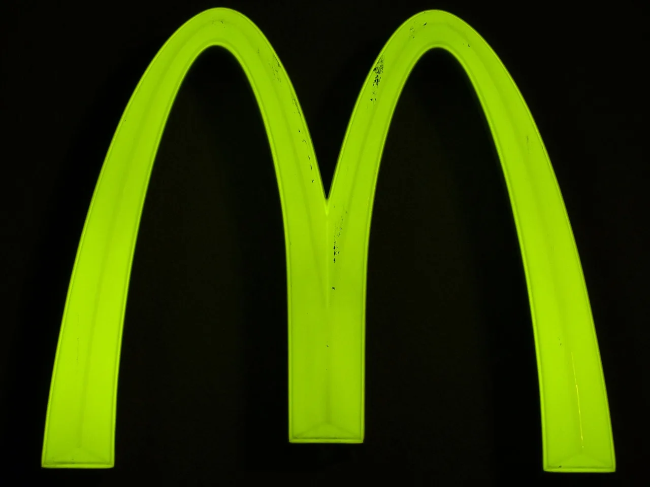 sign, advertising sign, neon sign, advertising, mcdonalds, neon green, green, neon, billboard, reklameschild, bright, logo, trademarks, lettering, m, letter, mcdonalds, mcdonalds, mcdonalds, mcdonalds, mcdonalds. A useful franchise advertising benchmark guide insists cohorts are truly comparable