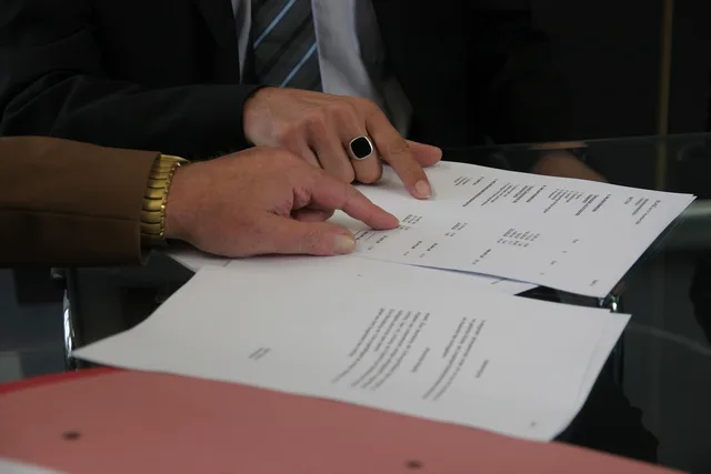contract, consultation, office, meeting, boss, secretary, hand, understanding, arrangement, decision, agreement, convention, desk, lease, sign, signing, conclusion, contract, contract, contract, contract, contract, consultation, meeting, agreement, lease. What the franchise lead generation examples actually show