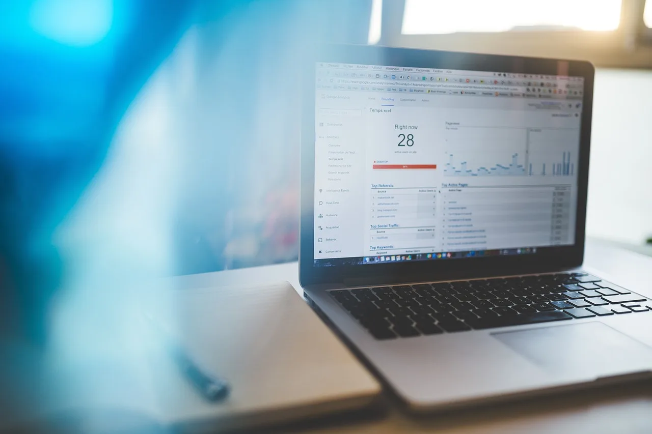 analytics, charts, graphs, traffic, marketing, internet, web, macbook, laptop, computer, technology, blue computer, blue technology, blue laptop, blue marketing, blue internet, blue web, charts, graphs, marketing, marketing, marketing, marketing, marketing, web. Franchise marketing analytics: the parts worth your attention