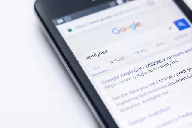 electronics, mobile phone, screen, smartphone, google, search engine, mobile, website, internet, analytics, google, google, google, google, google, search engine, website, website, website. Rank alone does not decide franchise SEO benchmarks: query context matters more