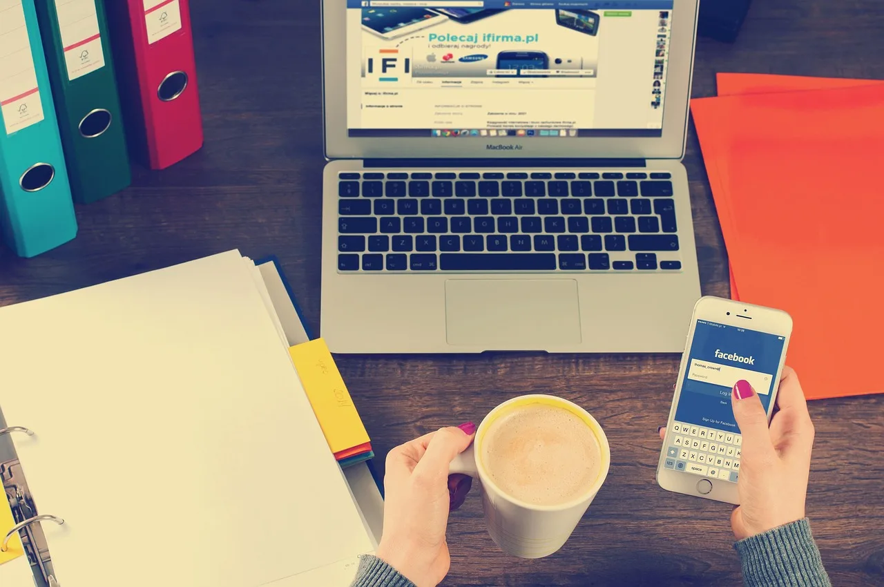 laptop, iphone, workspace, hands, coffee, binders, facebook, social media, social networking, working, notebook, desk, work, office, business, macbook, connection, networking, technology, wireless, facebook, facebook, social media, social media, social media, social media, social media. Franchise social media benchmarks from your own cohorts