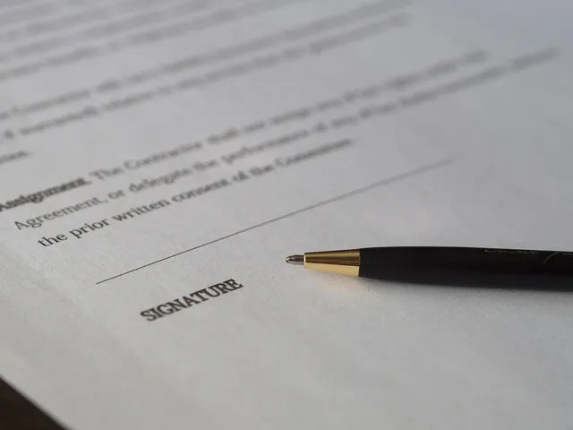 business, signature, contract, document, deal, paperwork, hand, ready, to write, ok, signature, contract, contract, contract, contract, contract. Local franchise marketing best practices: governance